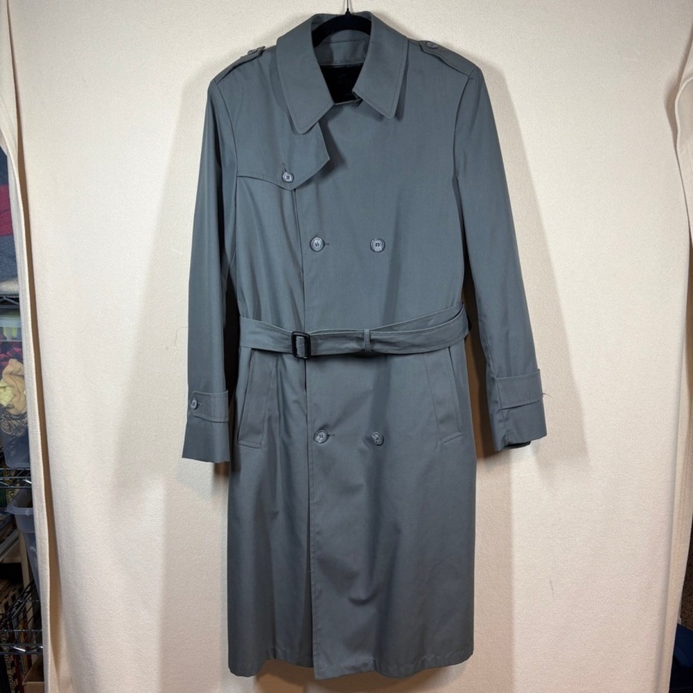Vtg Botany 500 Mens Trench Coat Double Breasted Belt Faux Fur Liner 38 Long Gray